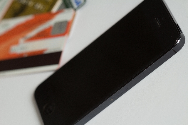 債務整理をしても携帯電話は利用できる?